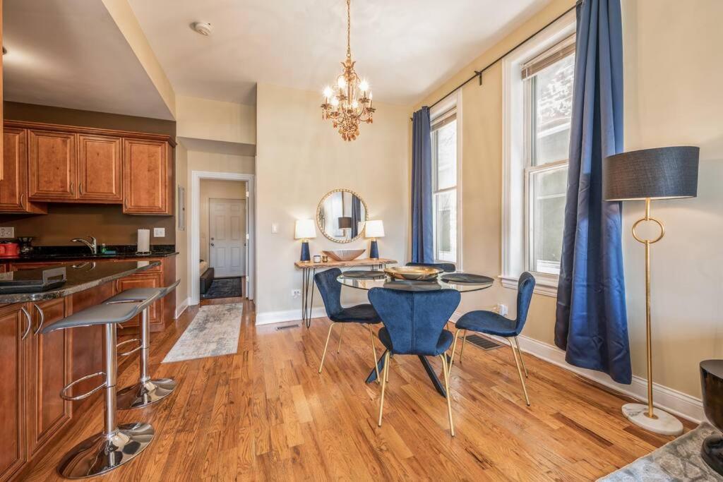 Lovely 2 Bed 3 Miles From Dt W Free Parking Чикаго Экстерьер фото